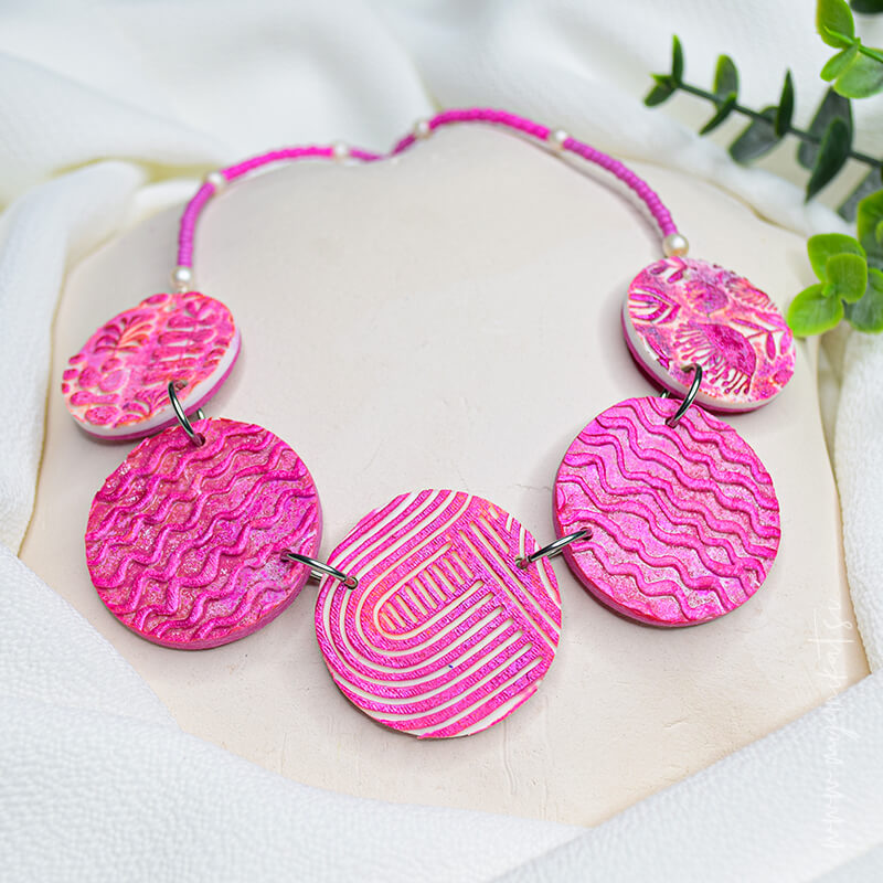 V1024a-unikatna-verizica-ABSTRAKT-unikatni-nakit-myunikat-tjasavodeb-roza