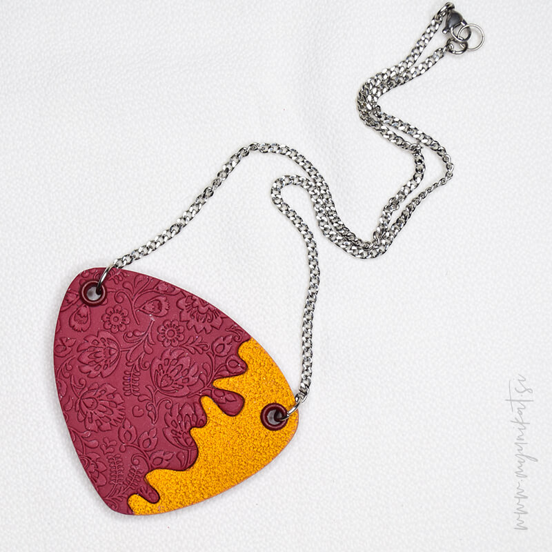 V1045c-unikatna-verizica-unikatni-nakit-myunikat-tjasavodeb-bordo-rdeca-zlata