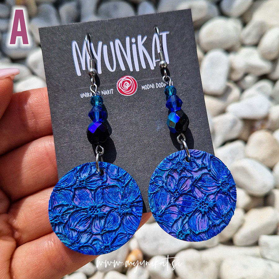 U682a-viseci-unikatni-uhani-nakit-myunikat-TjasaVodeb-modra