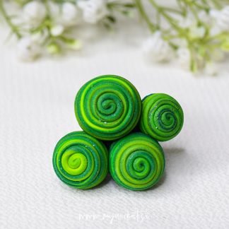 P624_rocno-izdelan-unikatni-prstan-nakit-Myunikat_TjasaVodeb-fimomasa-zelena