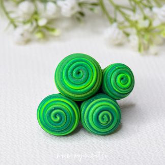 P626_rocno-izdelan-unikatni-prstan-nakit-Myunikat_TjasaVodeb-fimomasa-zelena