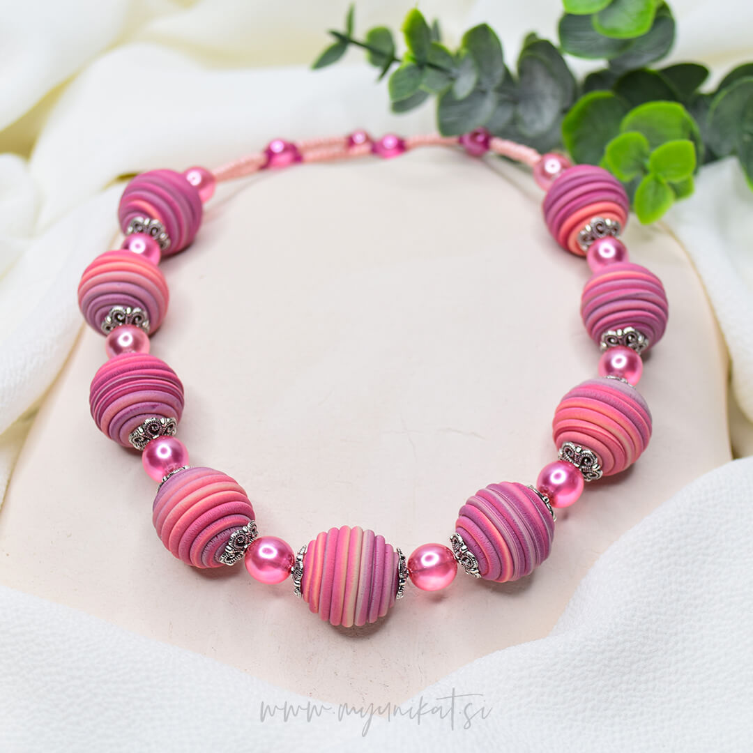 V1118-unikatna-verizica-unikatni-nakit-myunikat-tjasavodeb-malina